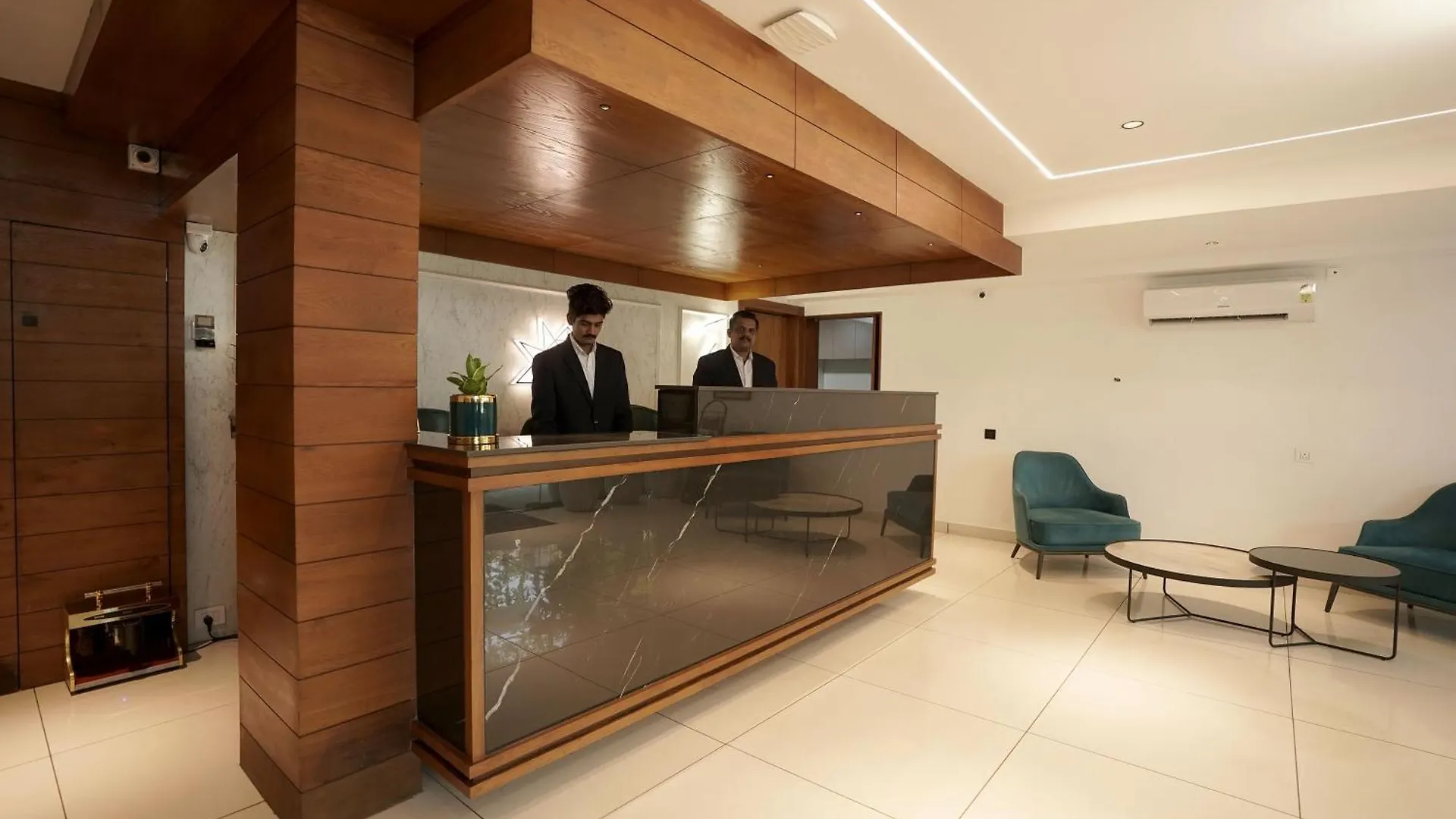 פלקאד Stayon Hotels