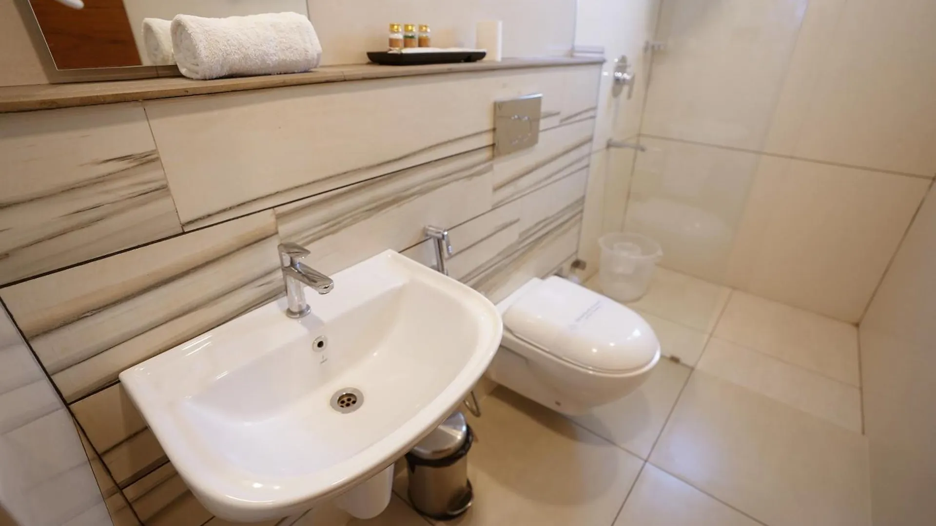 פלקאד Stayon Hotels