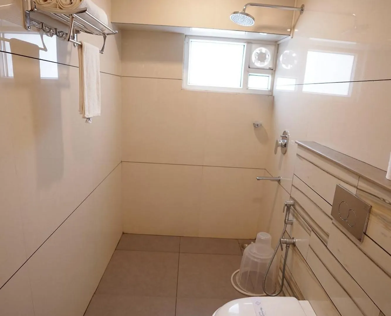 פלקאד Stayon Hotels 4*,  הודו