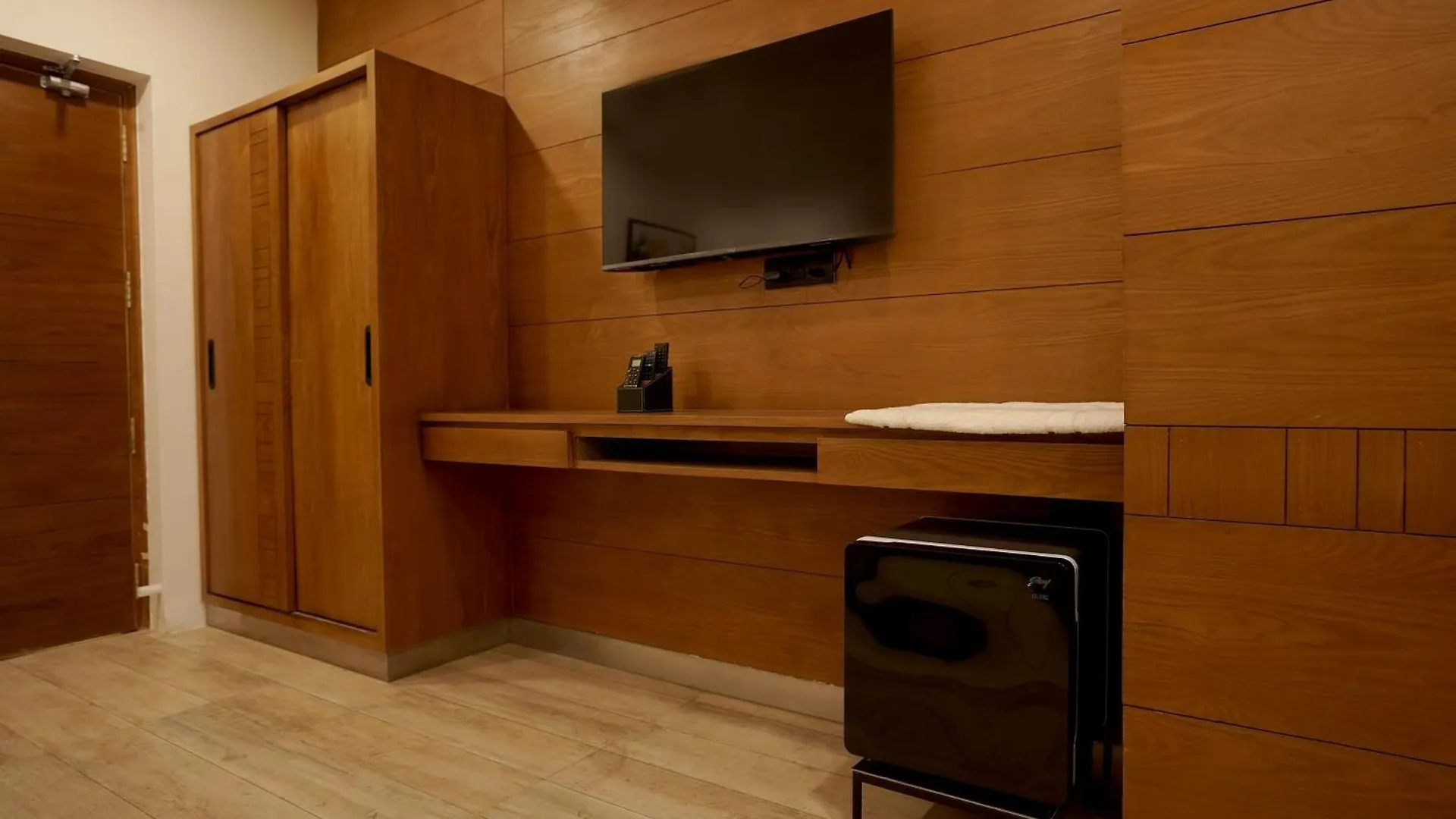 פלקאד Stayon Hotels